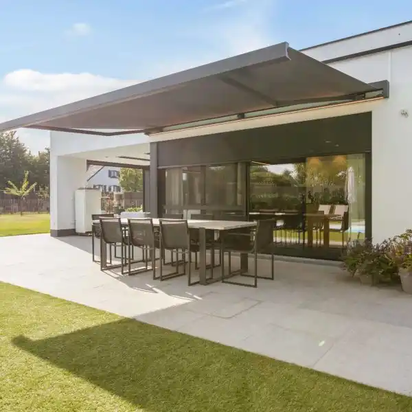 zonwering Nieuw-Vossemeer